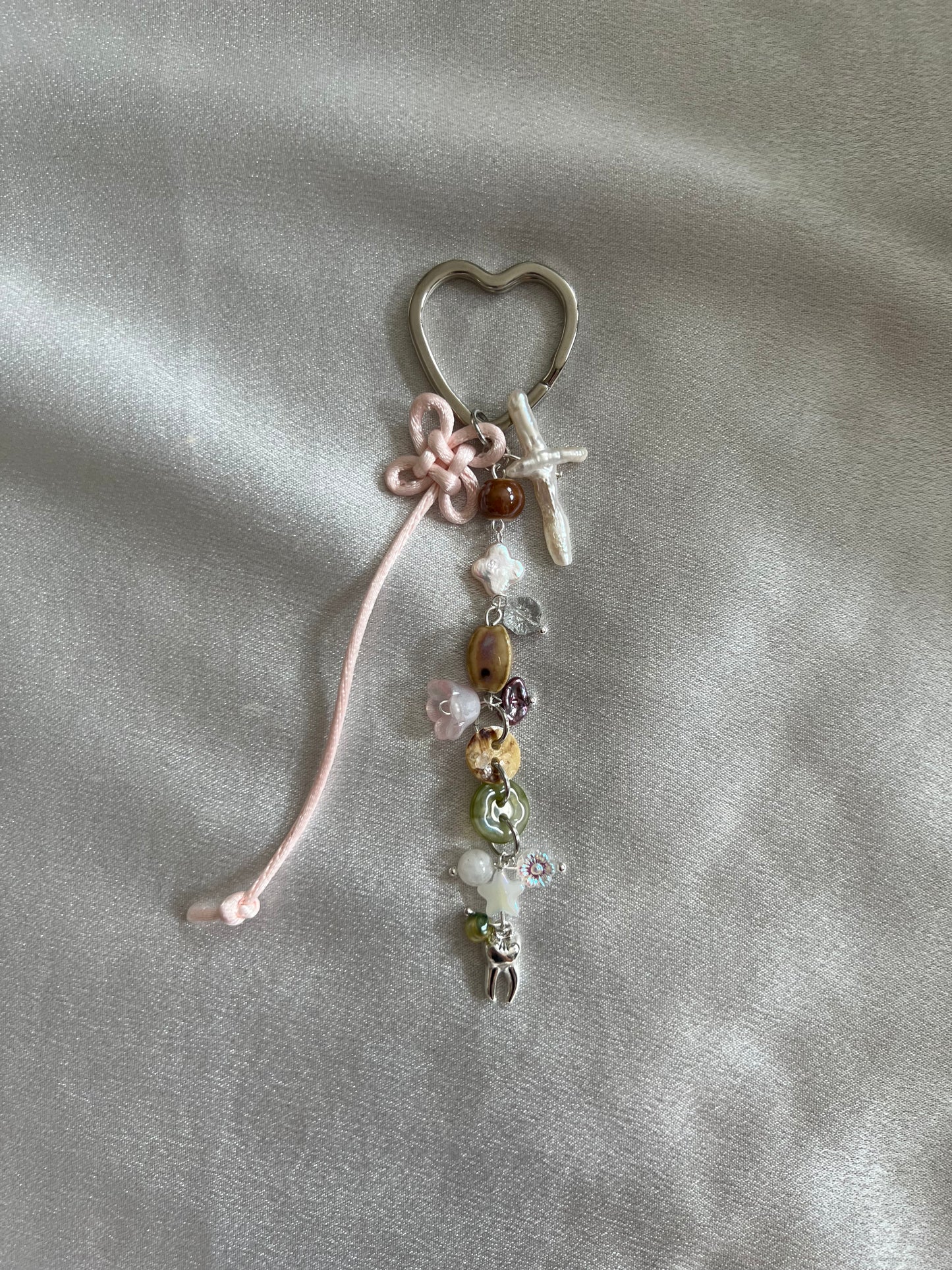 FLOWER GARDEN KEYCHAIN