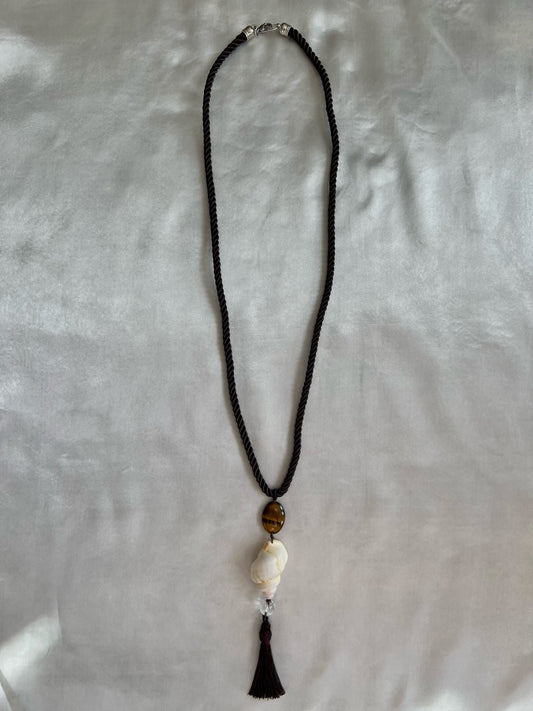 SEASHELL PENDANT TASSEL NECKLACE