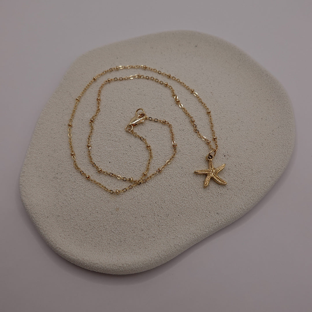 STARFISH NECKLACE