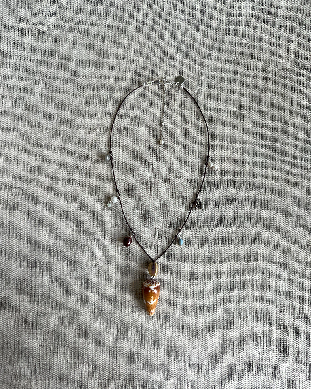 CONE SHELL NECKLACE 02