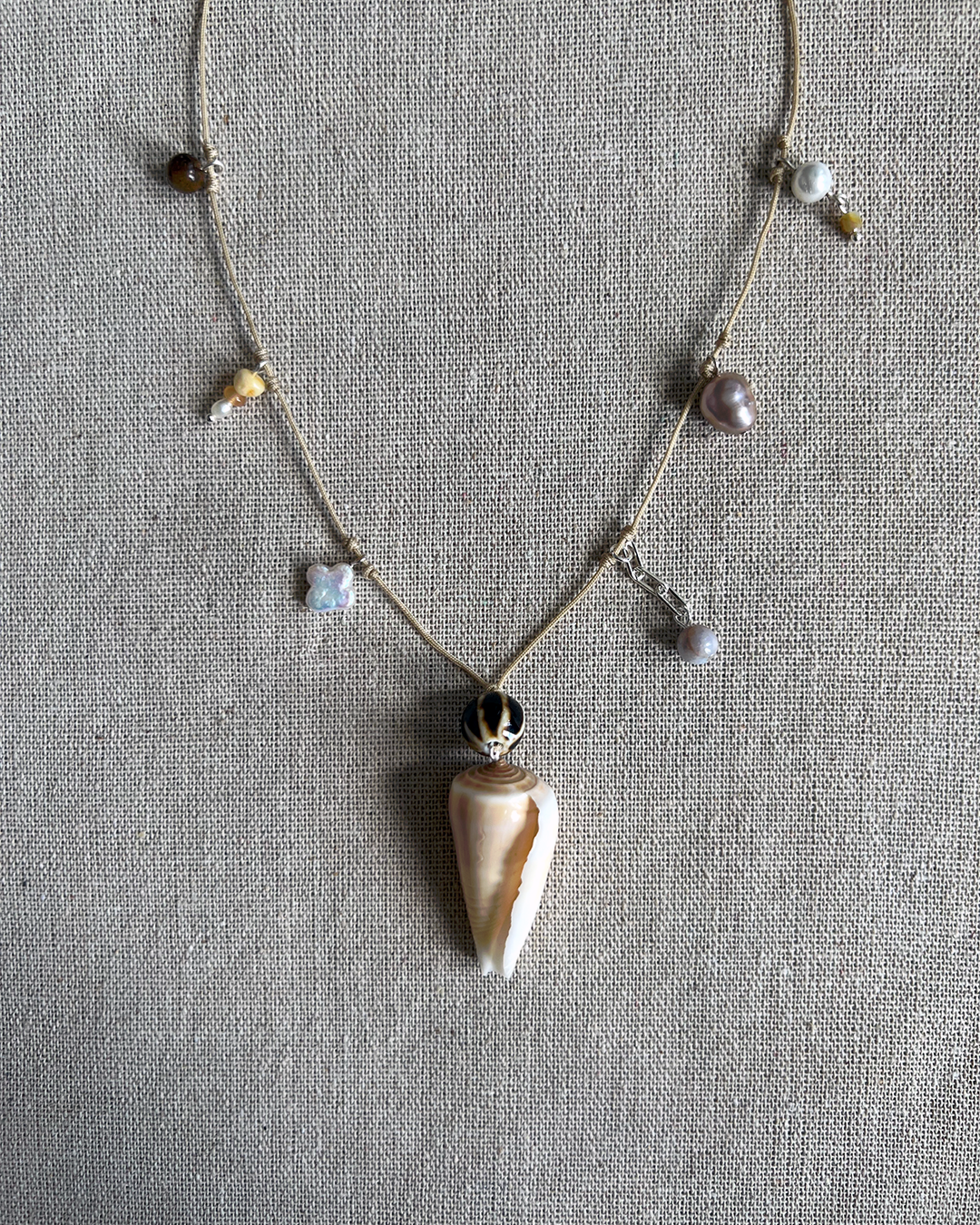 CONE SHELL NECKLACE 03