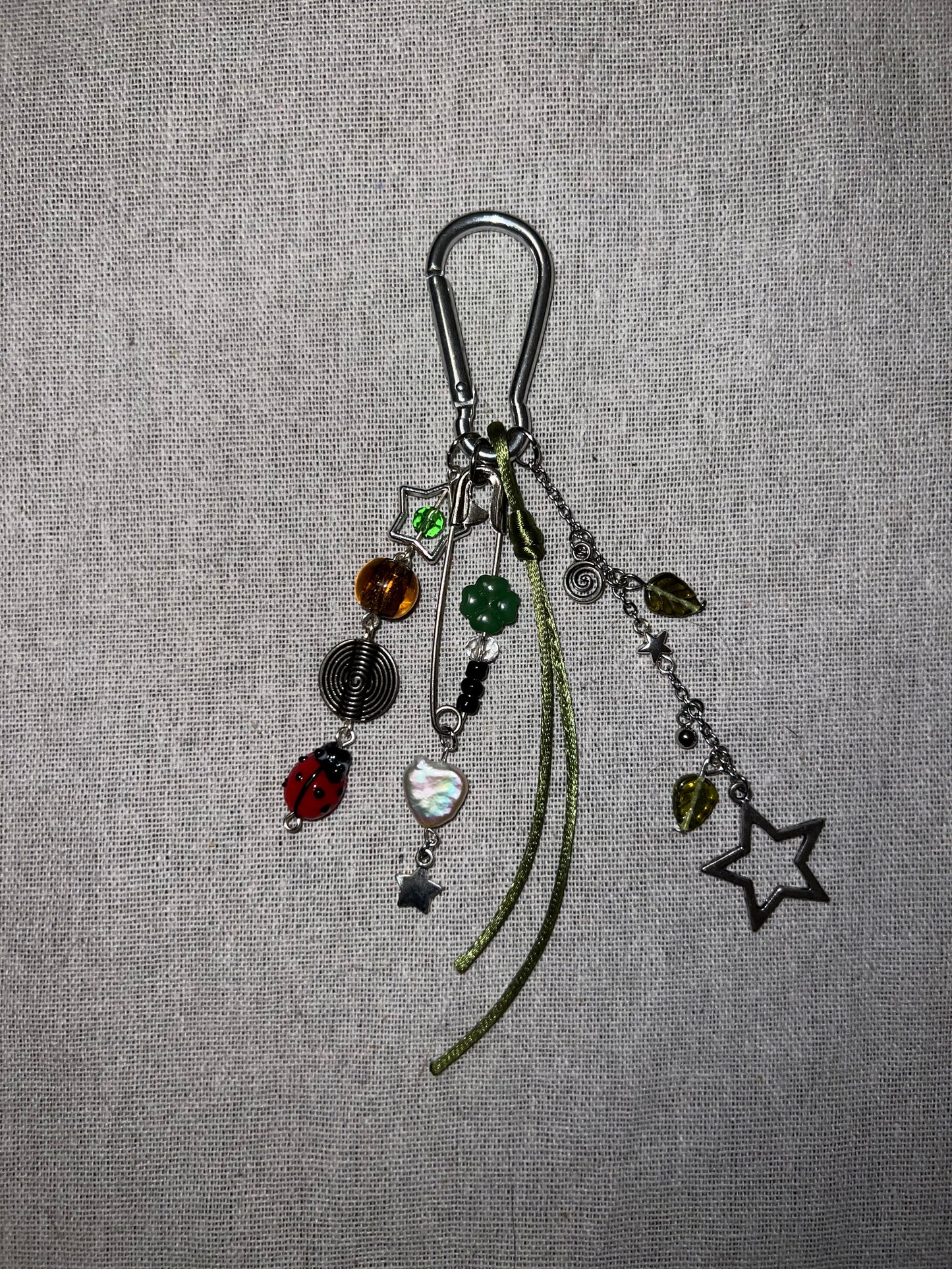 LUCKY GARDEN KEYCHAIN