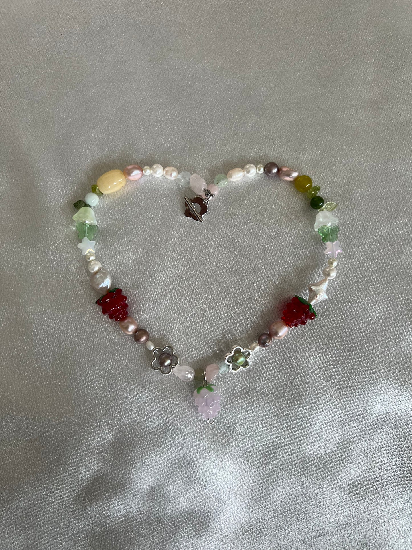 RASPBERRY PATCH CHOKER