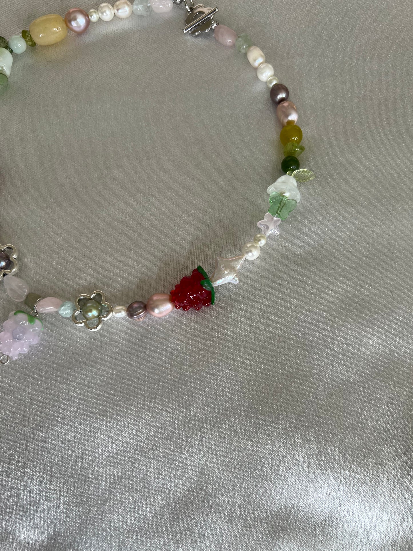 RASPBERRY PATCH CHOKER