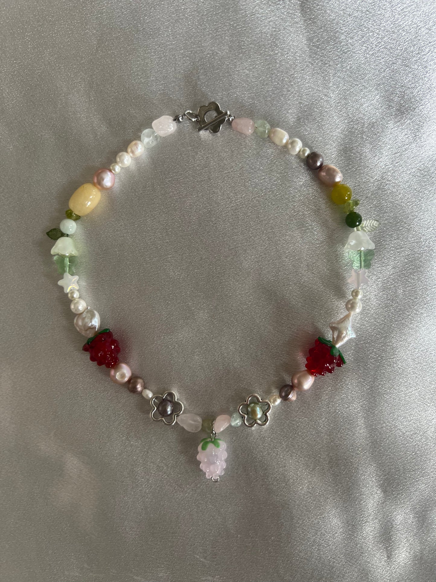 RASPBERRY PATCH CHOKER