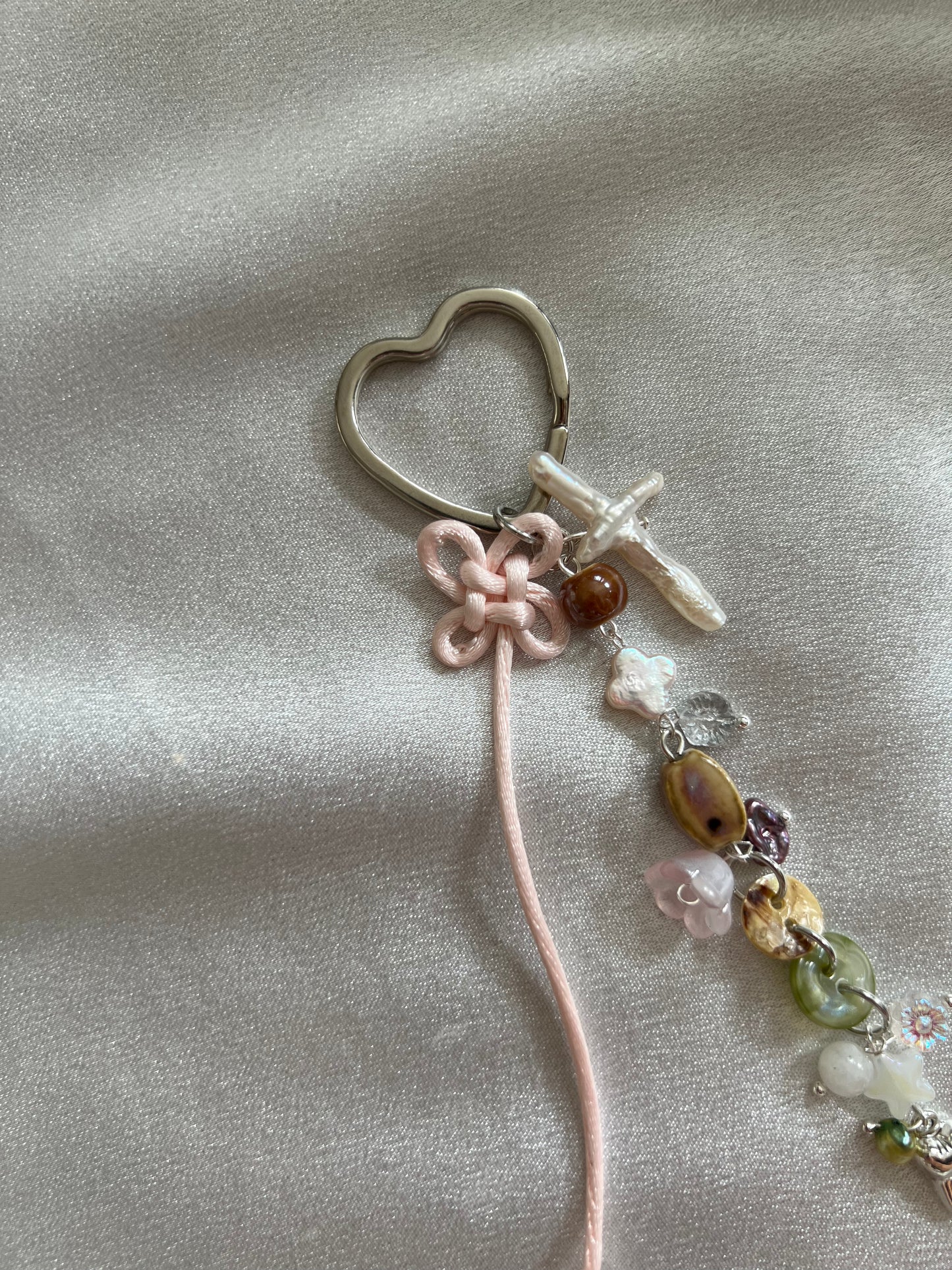 FLOWER GARDEN KEYCHAIN