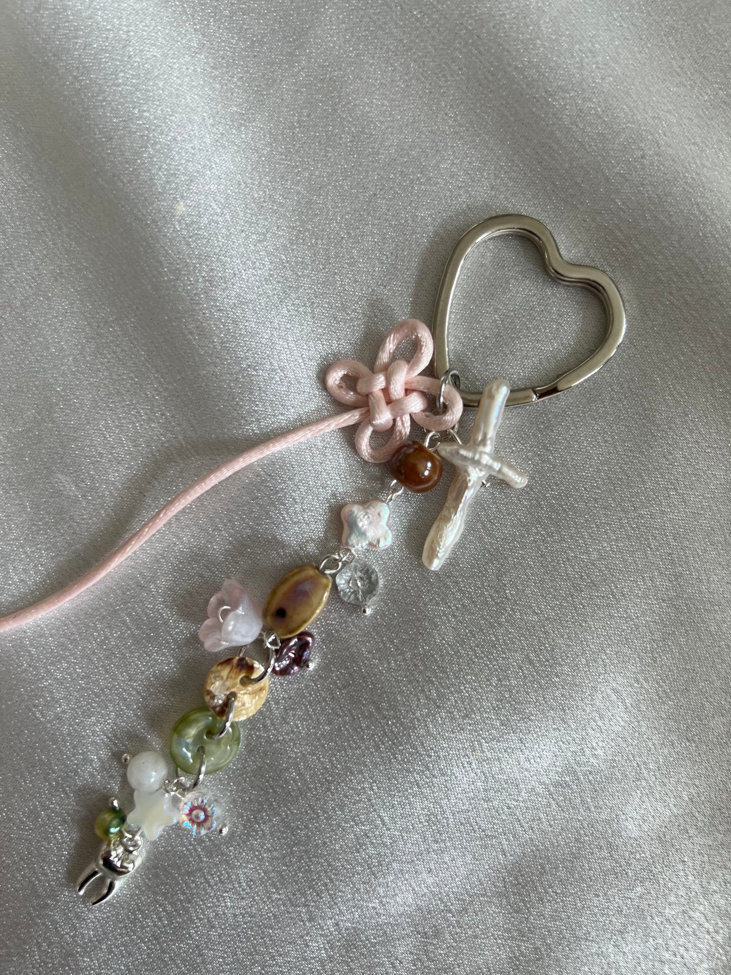 FLOWER GARDEN KEYCHAIN