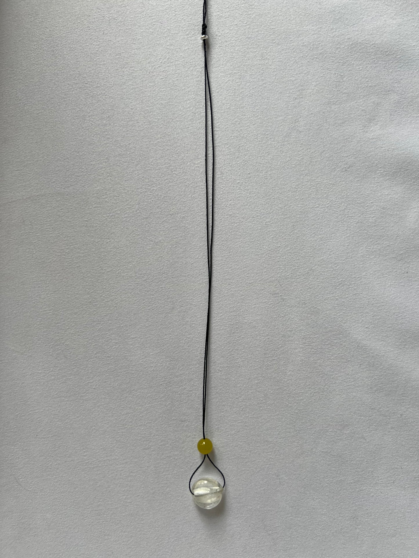 GLASS PENDANT NECKLACE 09