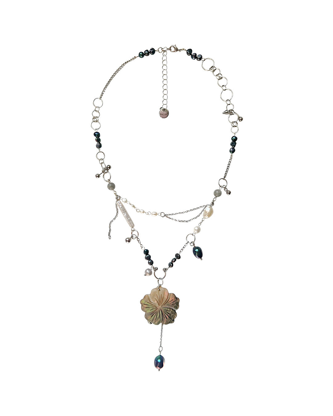 MOONLIT BLOOM NECKLACE