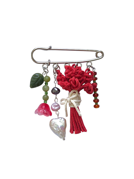 ROSE BOUQUET BROOCH