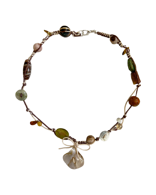 WHISPERING WOODS NECKLACE