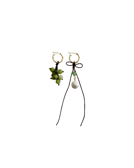 WILD GRAPES EARRINGS