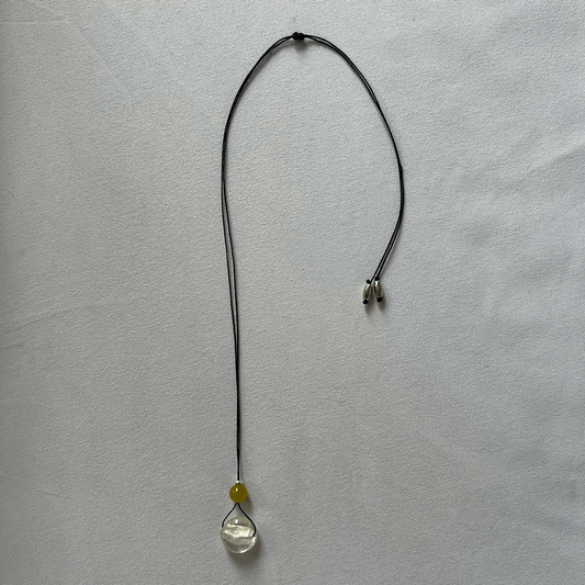 GLASS PENDANT NECKLACE 09